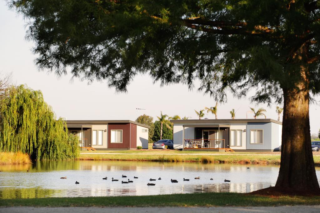 Racv Cobram Resort Rom bilde