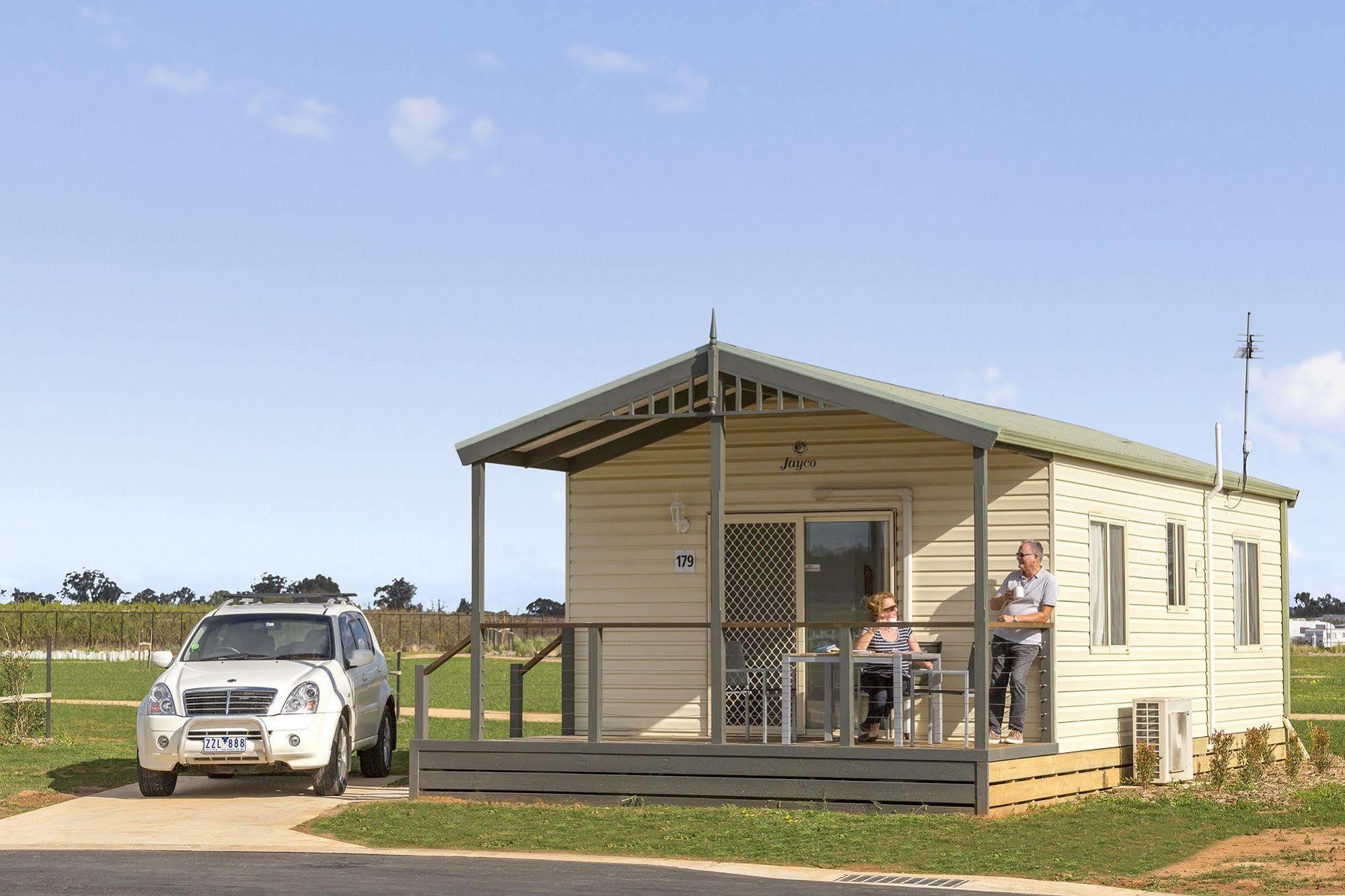 Racv Cobram Resort Eksteriør bilde