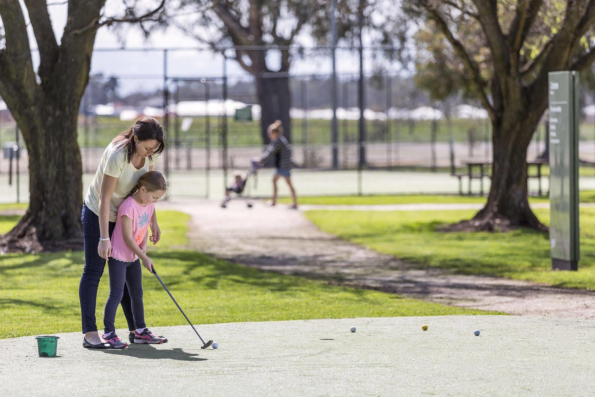 Racv Cobram Resort Eksteriør bilde